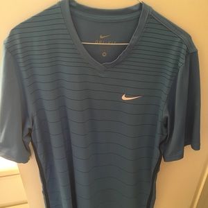 Nike dri fit tennis shirt